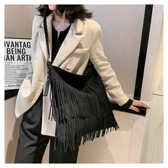 Large Capacity Messenger Bags For Women Matte Tassel Shoulder Bags