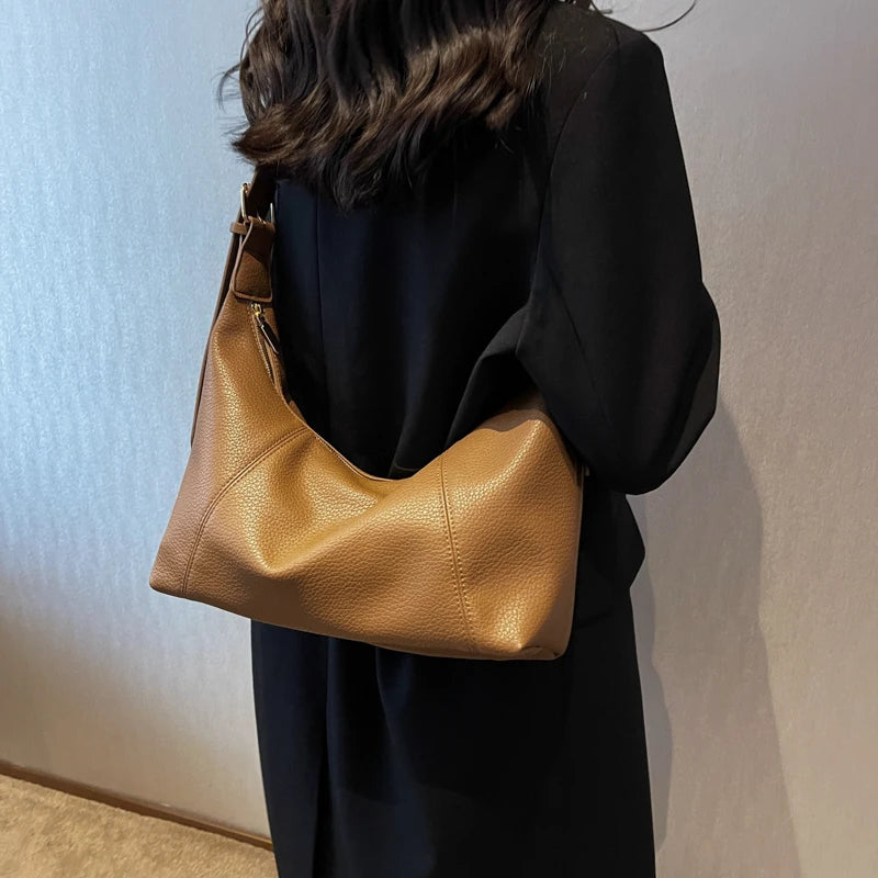 Large Capacity Shoulder Bag for Women Solid Casual Travel Handbag