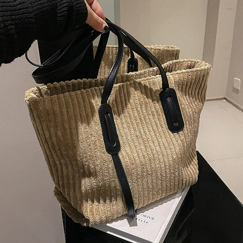 Large Capacity Plush Handbag Women's Tote Bag