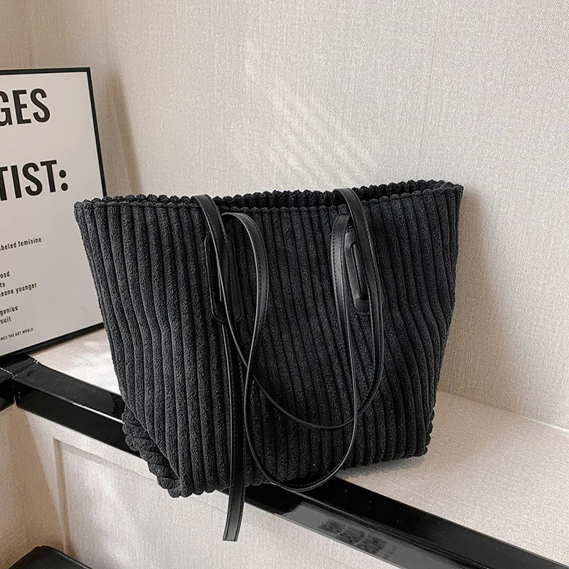 Large Capacity Plush Handbag Women's Tote Bag