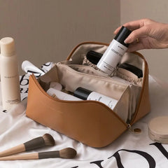 Travel Cosmetic Bag for Women Leather Makeup Organizer Female Toiletry Kit Bags
