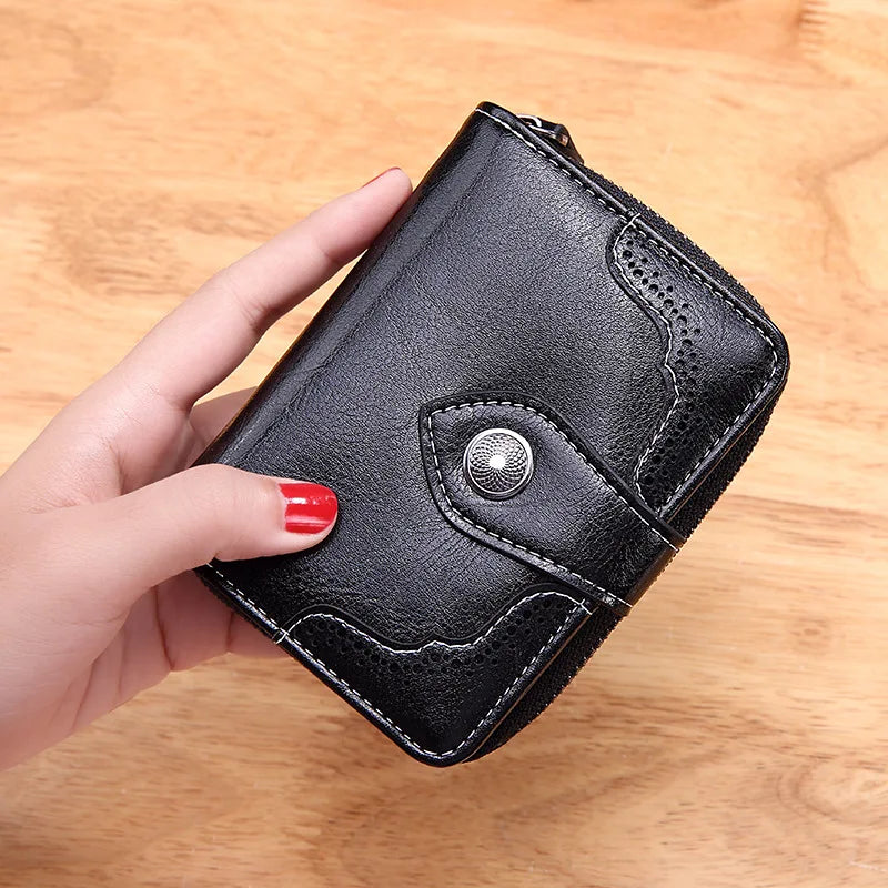 Retro Oil Wax Leather Short Style Purse Zipper Ladies Purse