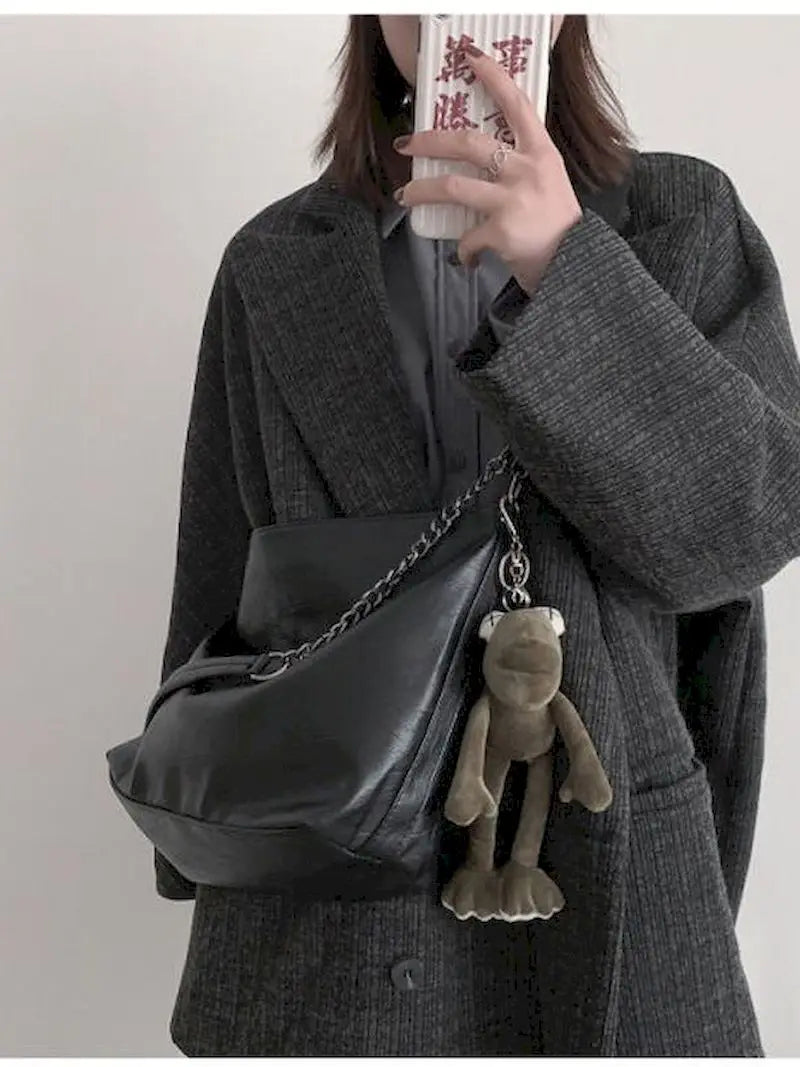 Vintage Shoulder Bag Thick Chain Messenger Bags Soft Flap