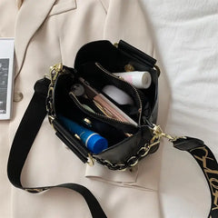 Women's Bucket Bag with Thick Chain Shoulder Strap