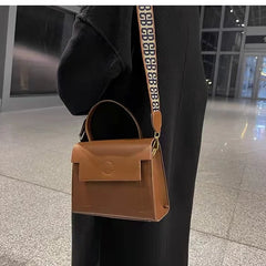 Retro One-Shoulder Handbag