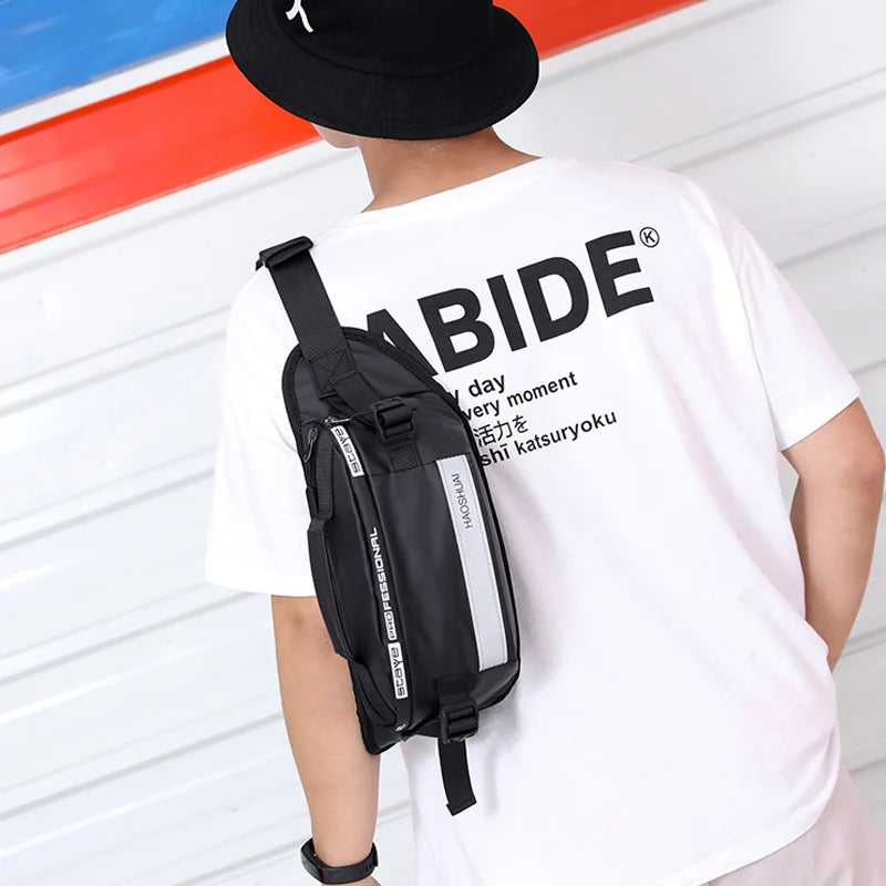 Casual Waterproof Nylon Waist Bag Unisex Fanny Pack Reflective Banana Belt Bags