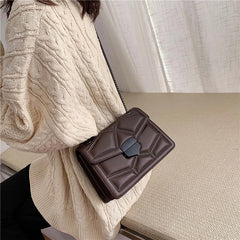 NEWDISCVR Chain Crossbody Bags Women Shoulder Messenger Lady Handbags