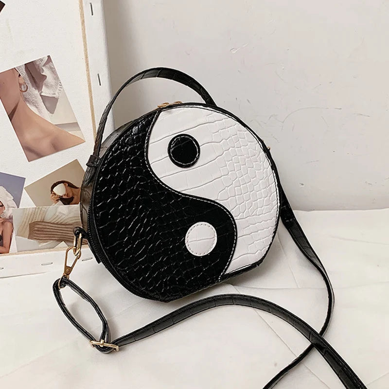 Circular Shoulder Bag Women Crossbody Messenger Handbag Phone Purse