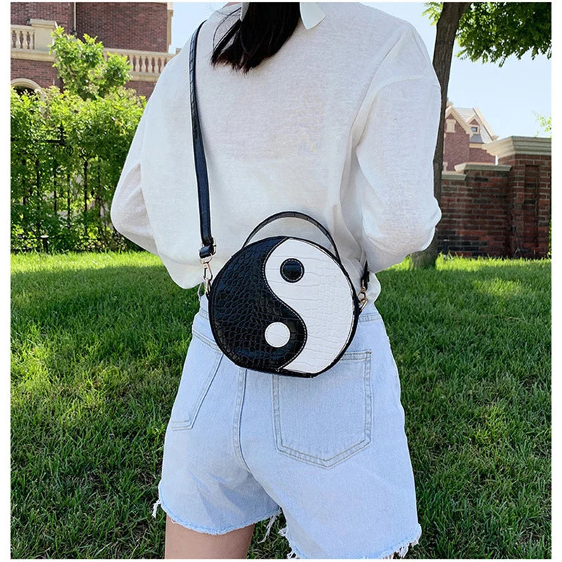 Circular Shoulder Bag Women Crossbody Messenger Handbag Phone Purse