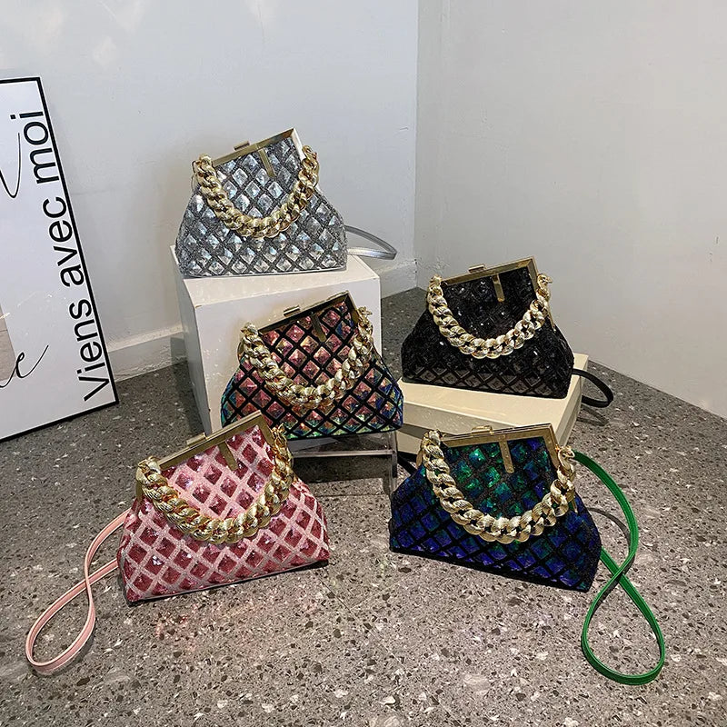 Shell Tote Shoulder Bag with Thick Chain Handle