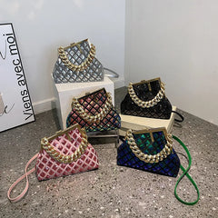 Shell Tote Shoulder Bag with Thick Chain Handle