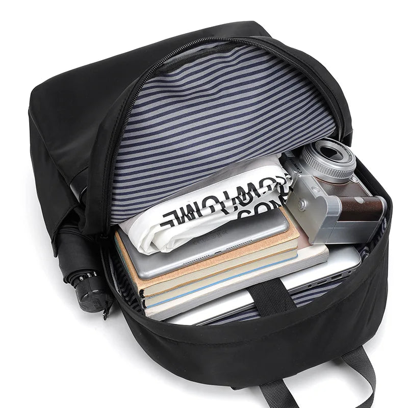 Men's Business Backpack Large Capacity Schoolbag Waterproof Bags