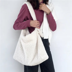 Plush Cross Shoulder Bag Large Capacity Lamb Hair Armpit Bag