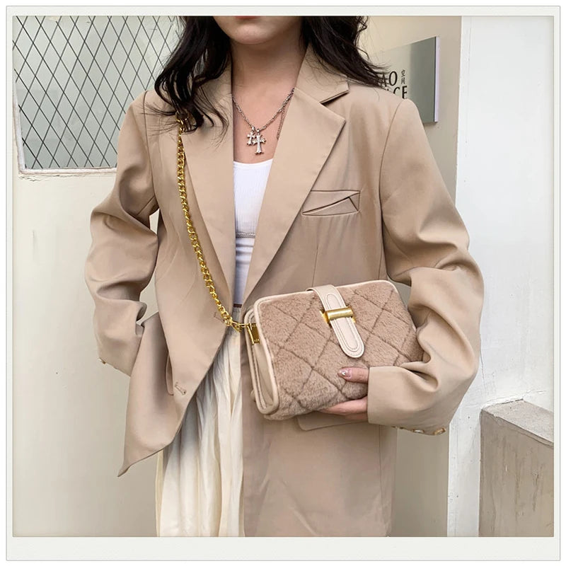 Lingge Small Fragrant Plush Shoulder Bag Women