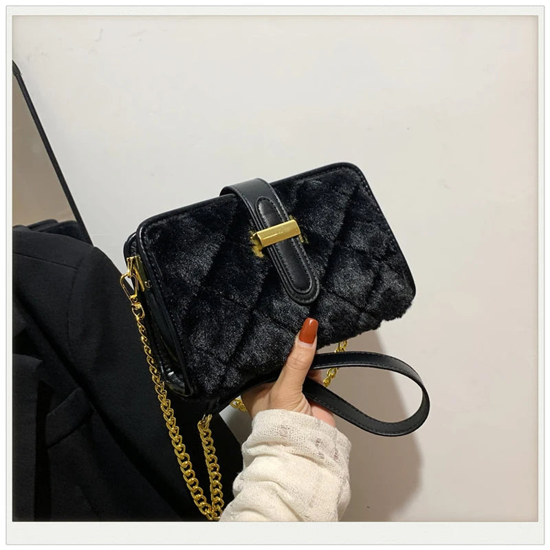 Lingge Small Fragrant Plush Shoulder Bag Women