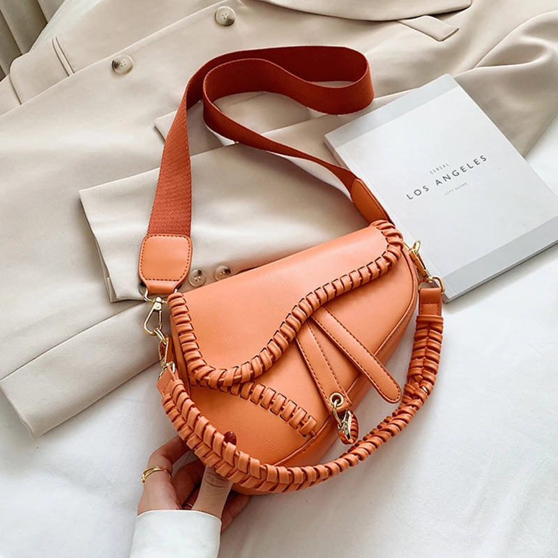 Women's Saddle Bag Crossbody Zipper Handbag