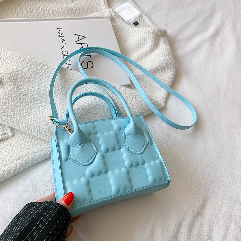 Large Capacity Zipper Shoulder Bag for Casual Dating with Adjustable Strap