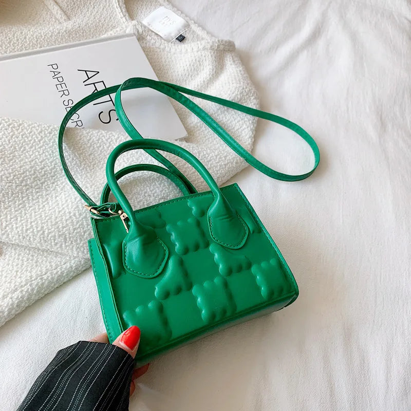Large Capacity Zipper Shoulder Bag for Casual Dating with Adjustable Strap