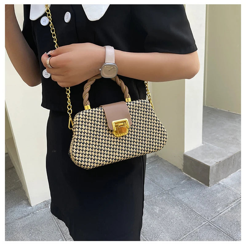 Retro Texture Ins Woven Fried Dough Twist Hand Held Messenger Chain Box Bag