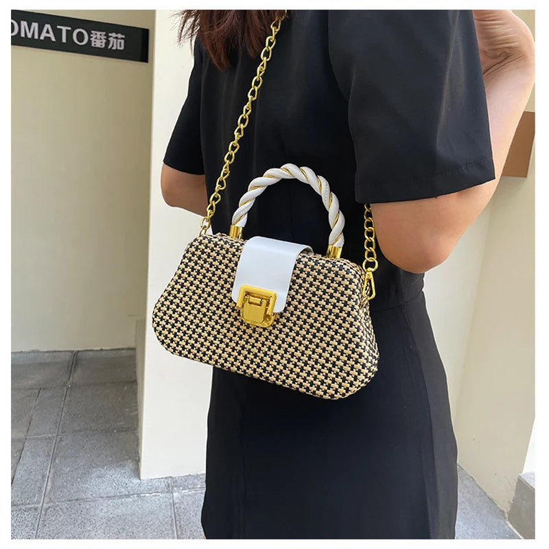 Retro Texture Ins Woven Fried Dough Twist Hand Held Messenger Chain Box Bag