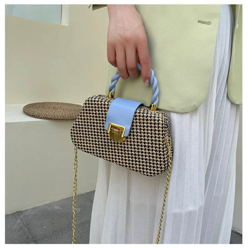 Retro Texture Ins Woven Fried Dough Twist Hand Held Messenger Chain Box Bag
