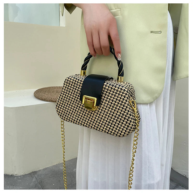 Retro Texture Ins Woven Fried Dough Twist Hand Held Messenger Chain Box Bag