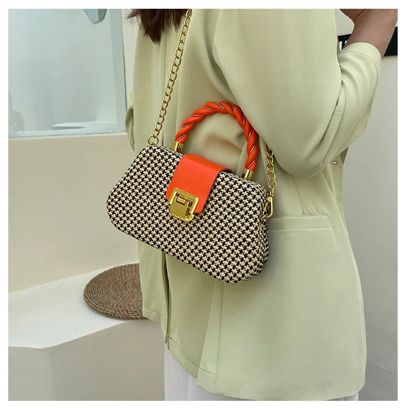 Retro Texture Ins Woven Fried Dough Twist Hand Held Messenger Chain Box Bag