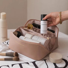Large-capacity Travel Cosmetic Bag Toiletries Storage Bag Women's Storage