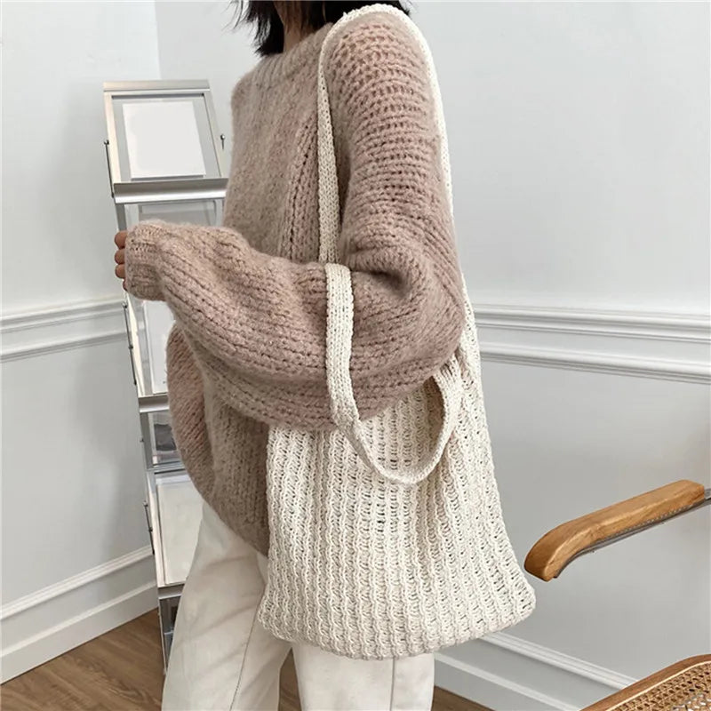 Vintage Wool Shoulder Bag Zipper Closure