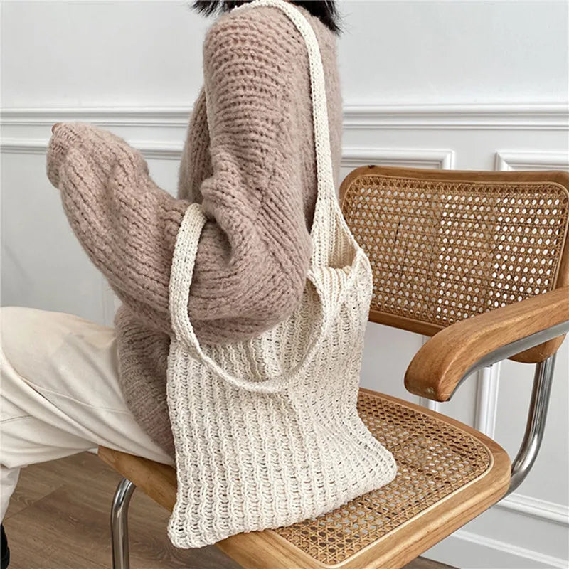 Vintage Wool Shoulder Bag Zipper Closure