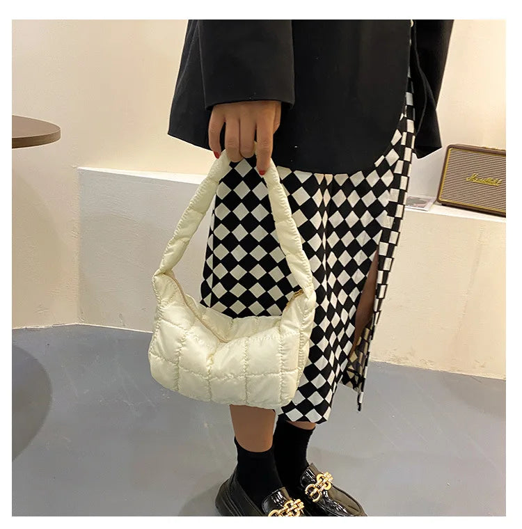 Women's Rhombus Embroidered Shoulder Bag