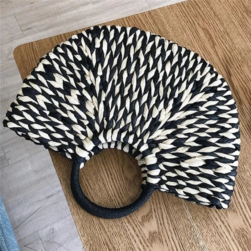 Straw Bag Women Hand-Woven Rattan Big Capacity Drawstring Beach Bag