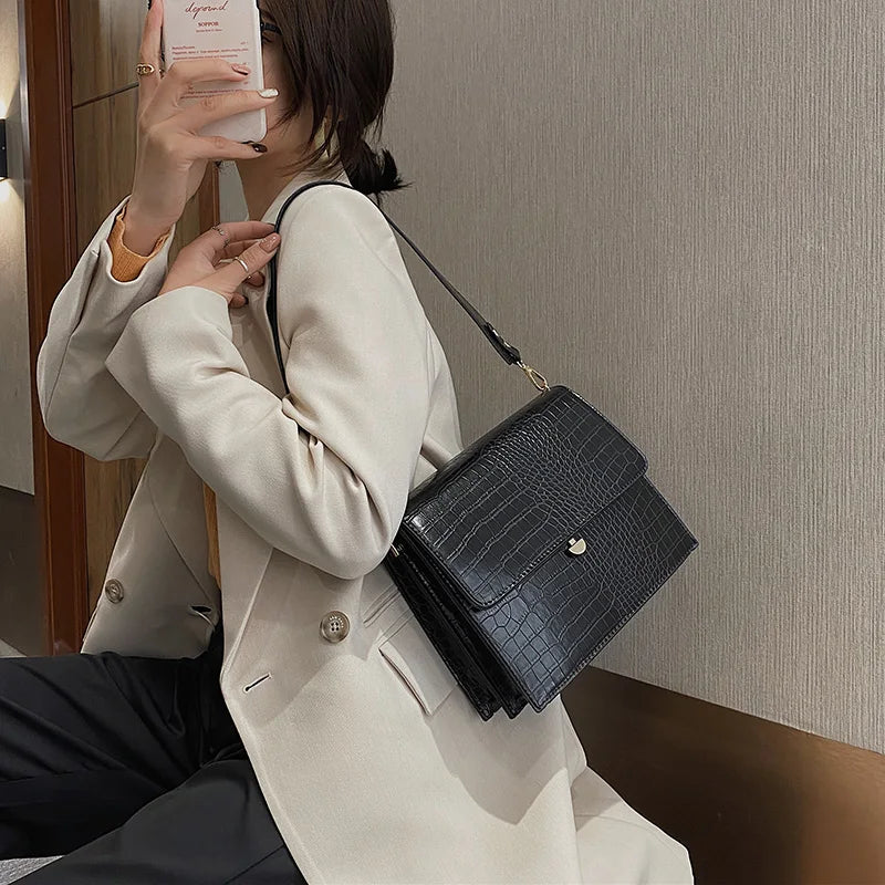 Fashionable PU Leather Women Bags Business High Capacity Crossbody Handbags