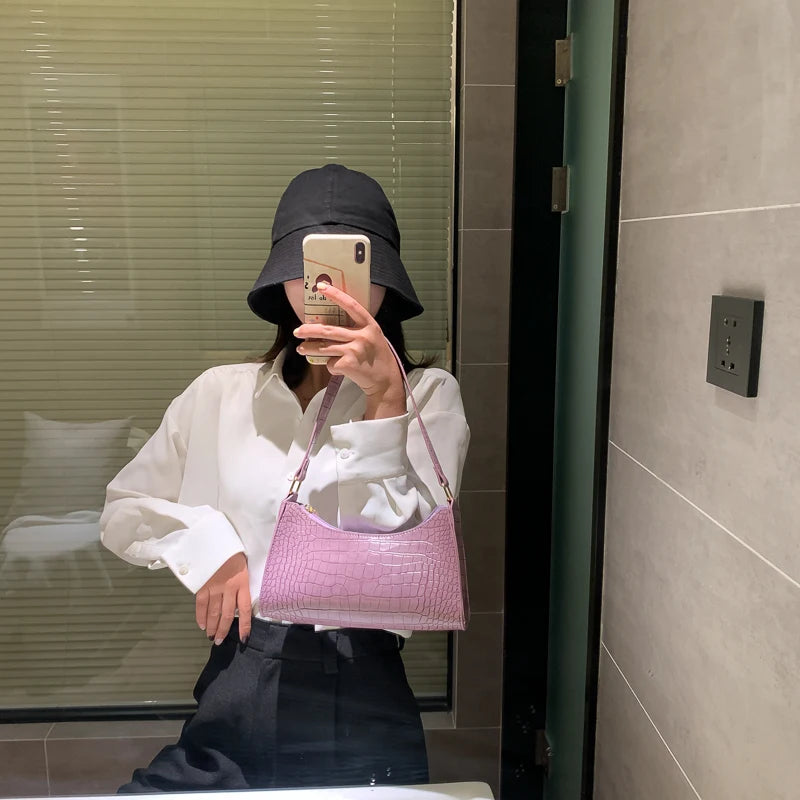 Small Women's Milk Tea Armpit Bag Shoulder Bag