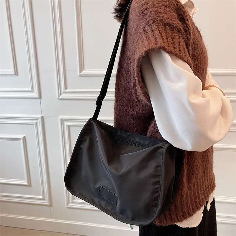 Nylon Shoulder Bag Casual Zipper All-match Handbag Purse