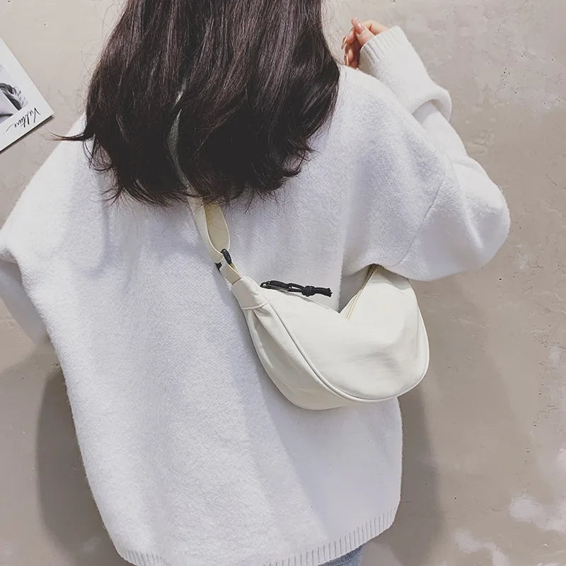 2022 Nylon Messenger Bag Female Dumpling Bag Light Small Underarm Bag