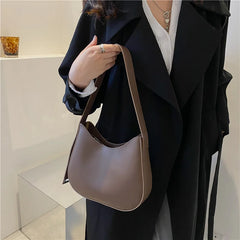 One Shoulder Bag Women's Niche Texture Crescent Saddle Bag