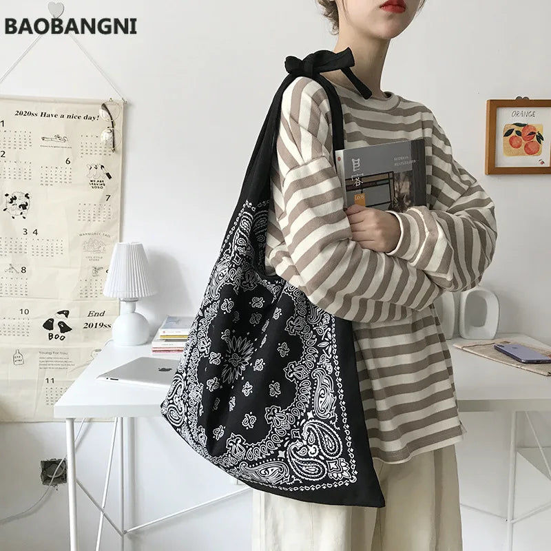 Large Printing Slouch Bag for Women - Big Capacity Shopper Bag