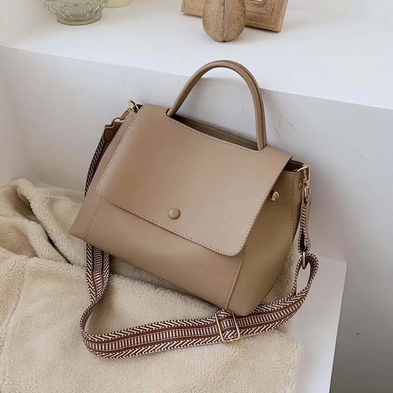 Women's PU Leather Crossbody Bag Solid Shoulder Messenger Chain Handbag