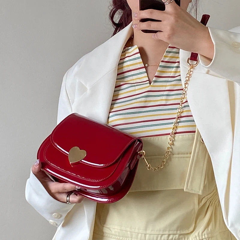Red Patent Leather Heart Messenger Bag Retro Small Shoulder Chain Saddle Bag