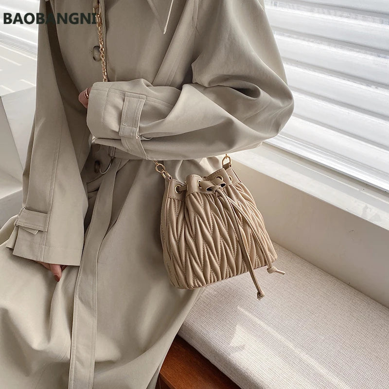 Pleated Crossbody Bag Tassel Bucket Handbag Chain Tote
