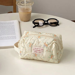 Quilted Travel Cosmetic Storage Bag Large Capacity Make Up Bag