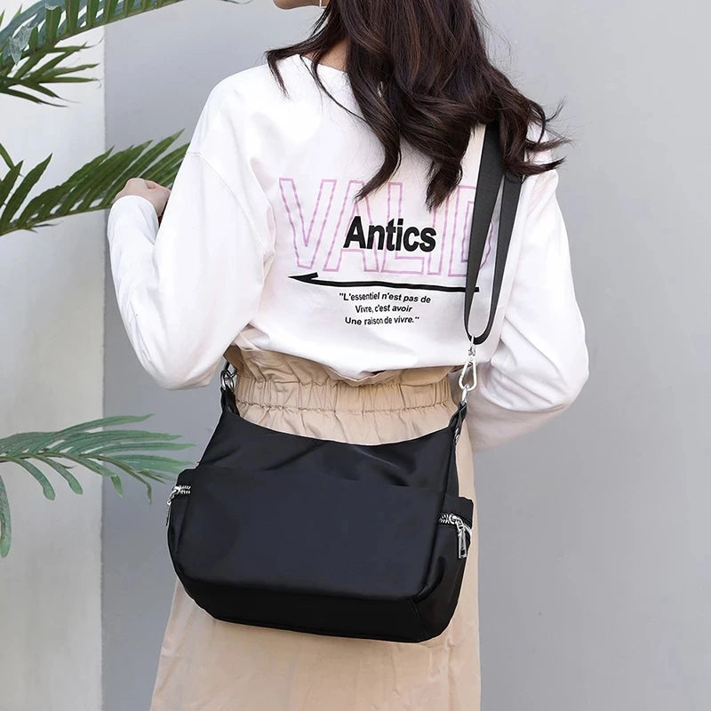 Portable Nylon Women's Shoulder bag Outdoor Female Travel Handbag