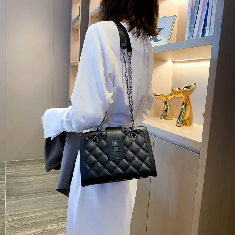 PU Leather Woman Shoulder Bag Chain Messenger Bags