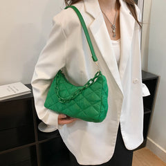 Quilted Women Shoulder Bags Crescent Chain Underarm Shoulder Bags