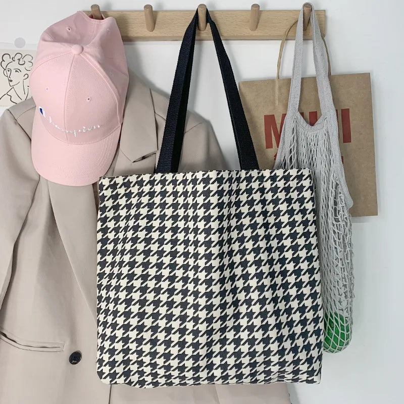 Retro Canvas Shoulder Bag for Women Large Capacity Handbag
