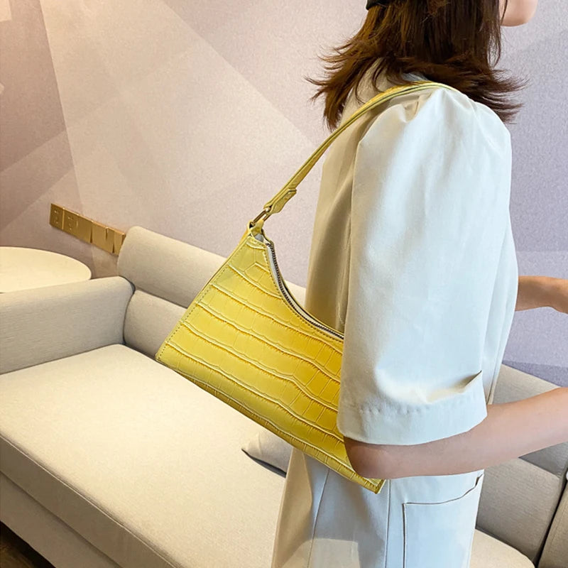 Retro Casual Leather Chain Handbag for Women
