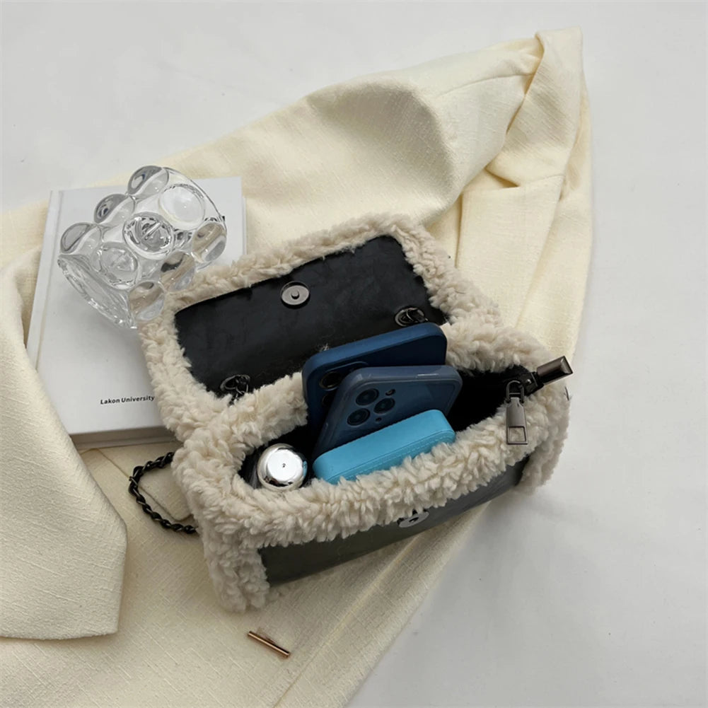 Vintage Chain Shoulder Bag Faux Suede Crossbody Street Satchel for Lady