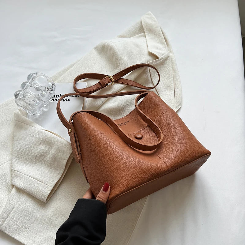 Vintage Leather Crossbody Bucket Bag