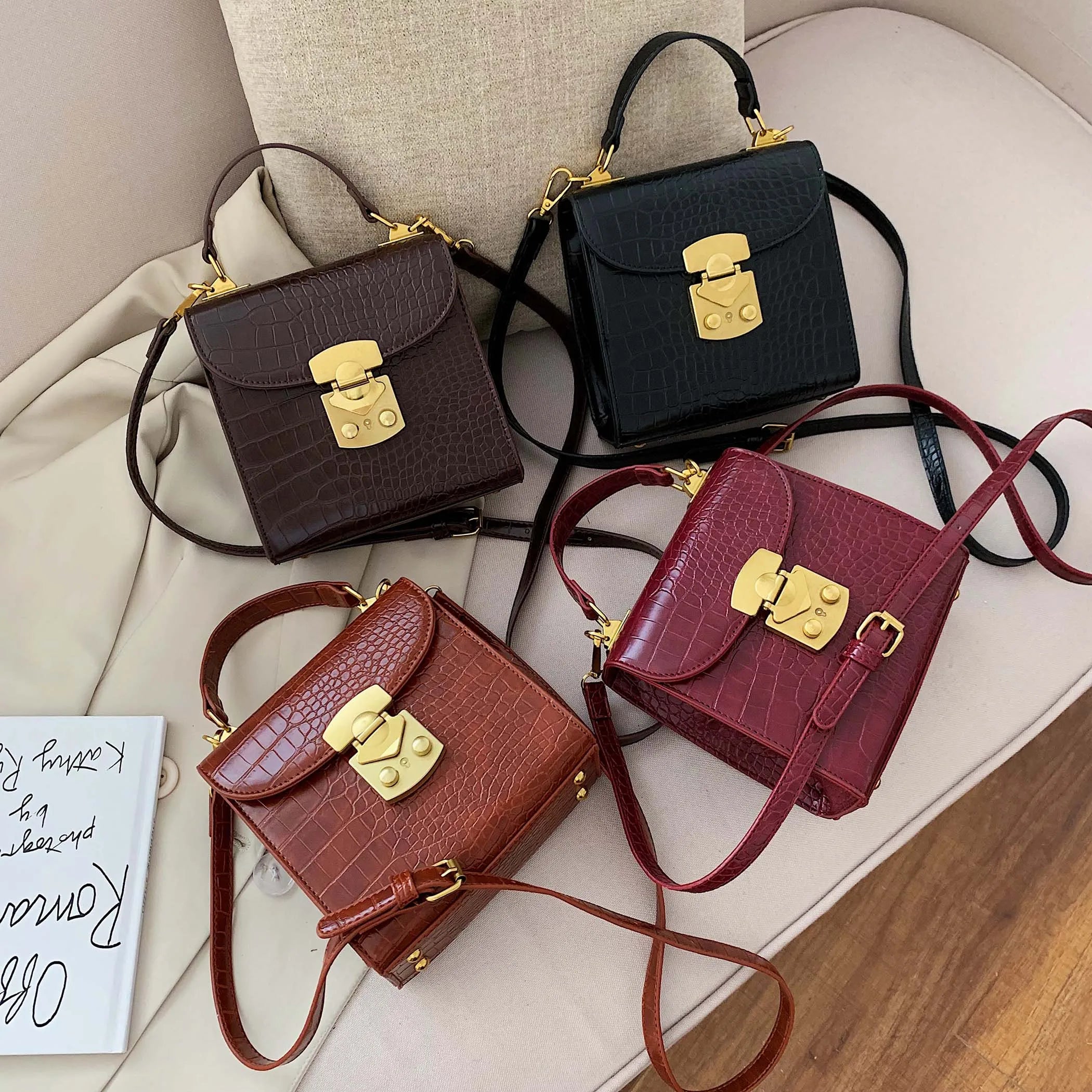 Stone Pattern PU Leather Crossbody Bag Lock Shoulder Messenger